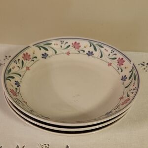 Farberware Stoneware Berrywine Pink and Blue  Soup/Salad Plates (Set of 3)